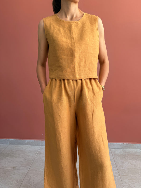 SLEEVELESS LINEN CROP TOP