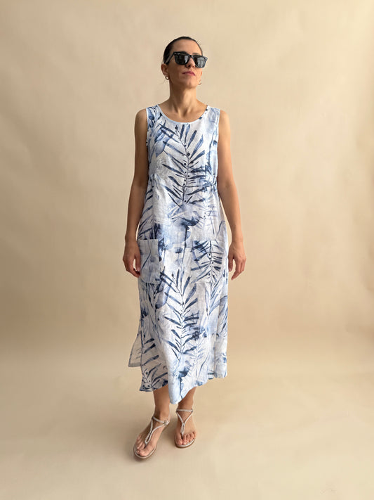 SLEEVELESS BUTTONED DRESS