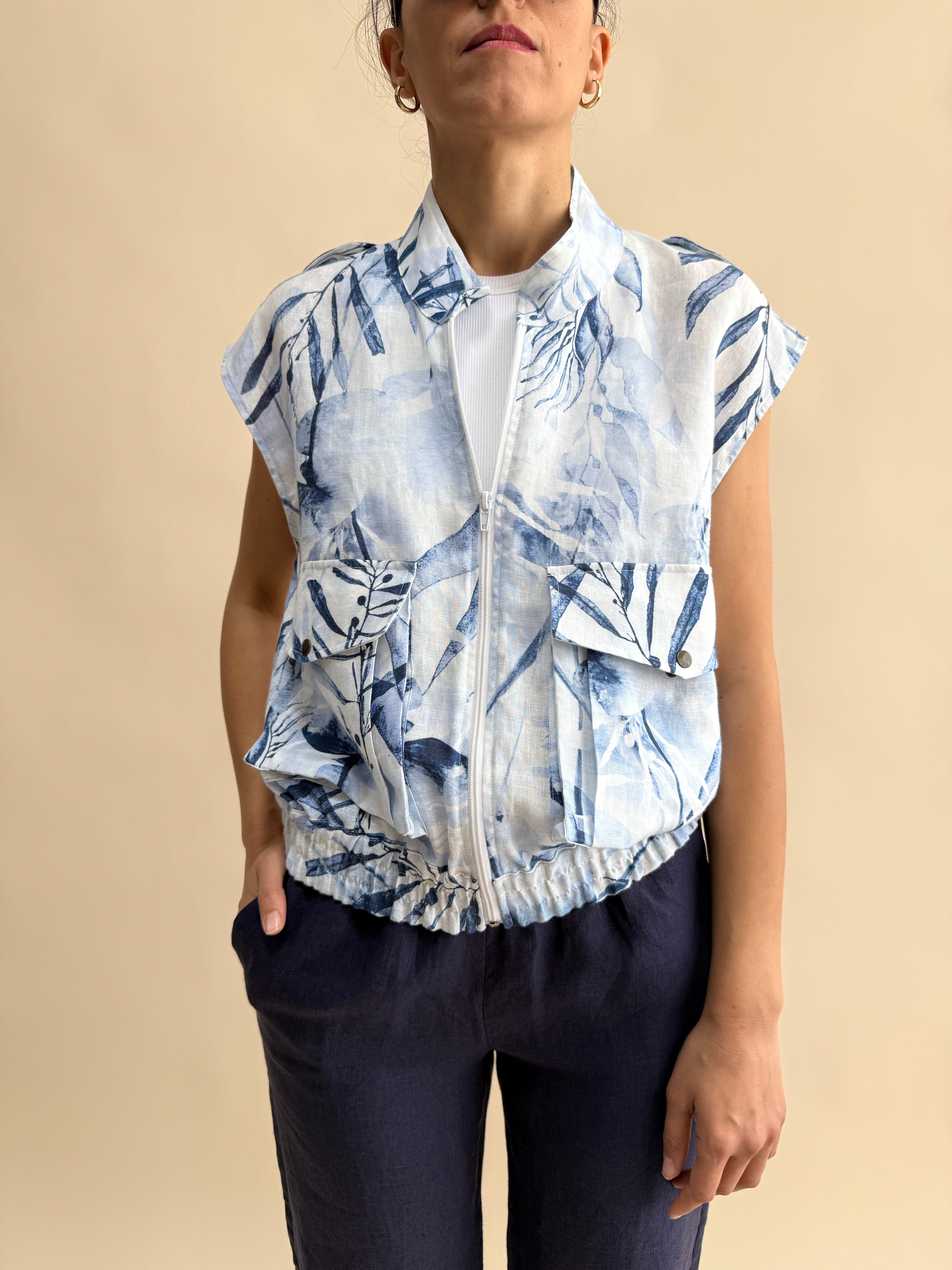 LINEN CARGO VEST