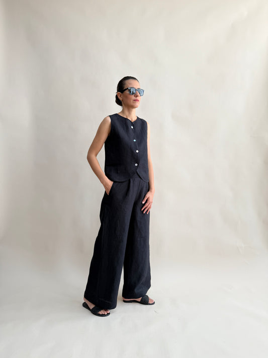 KETEN ÖNÜ DÜĞMELİ BLUZ