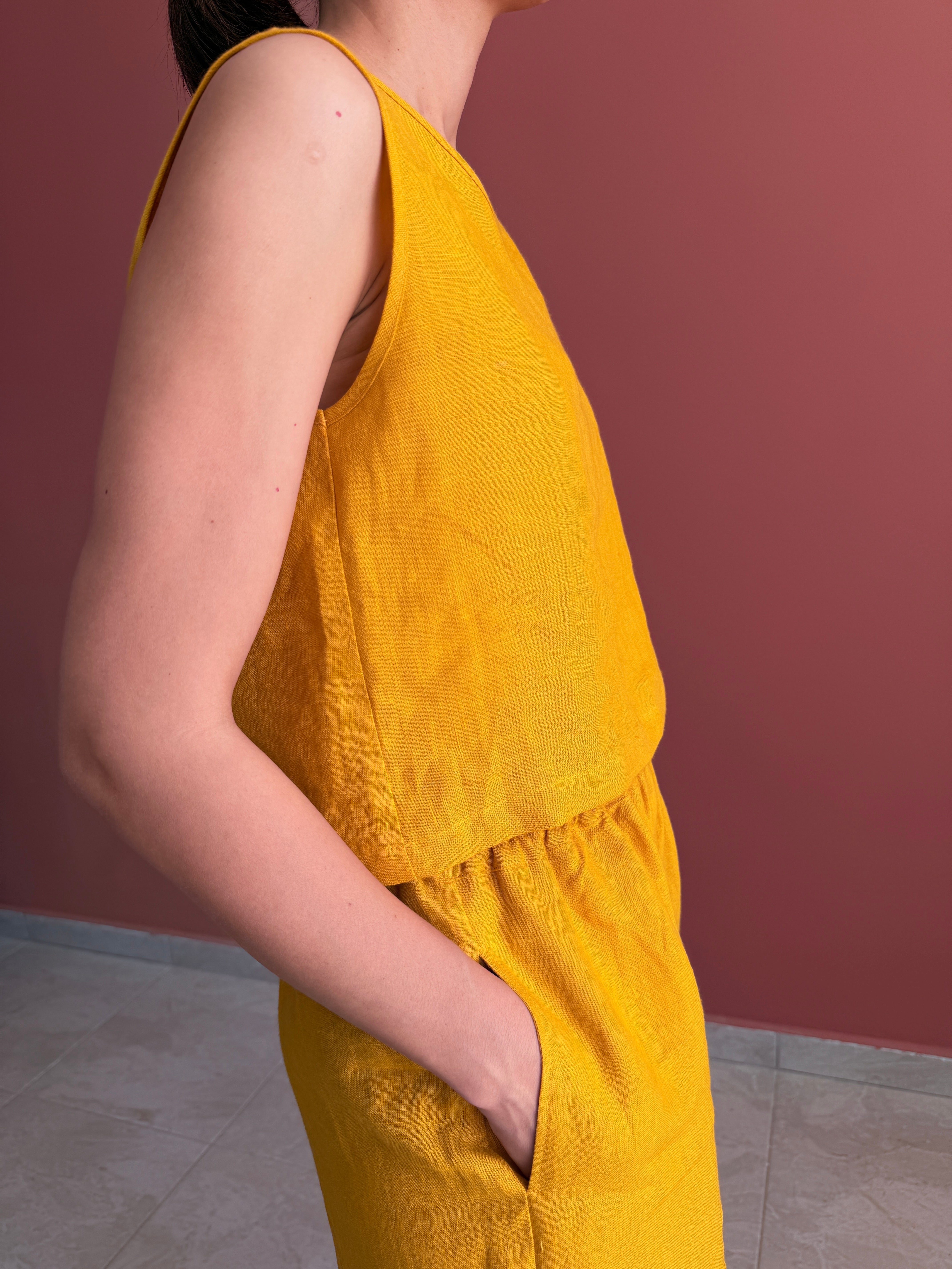 KOLSUZ KETEN CROP TOP