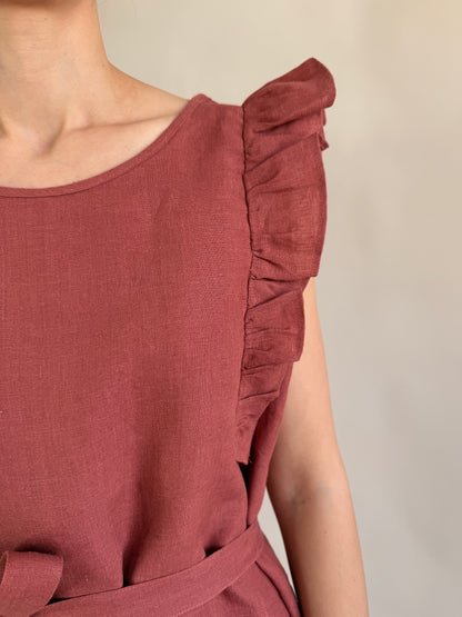 FLOORED SLEEVE DRESS