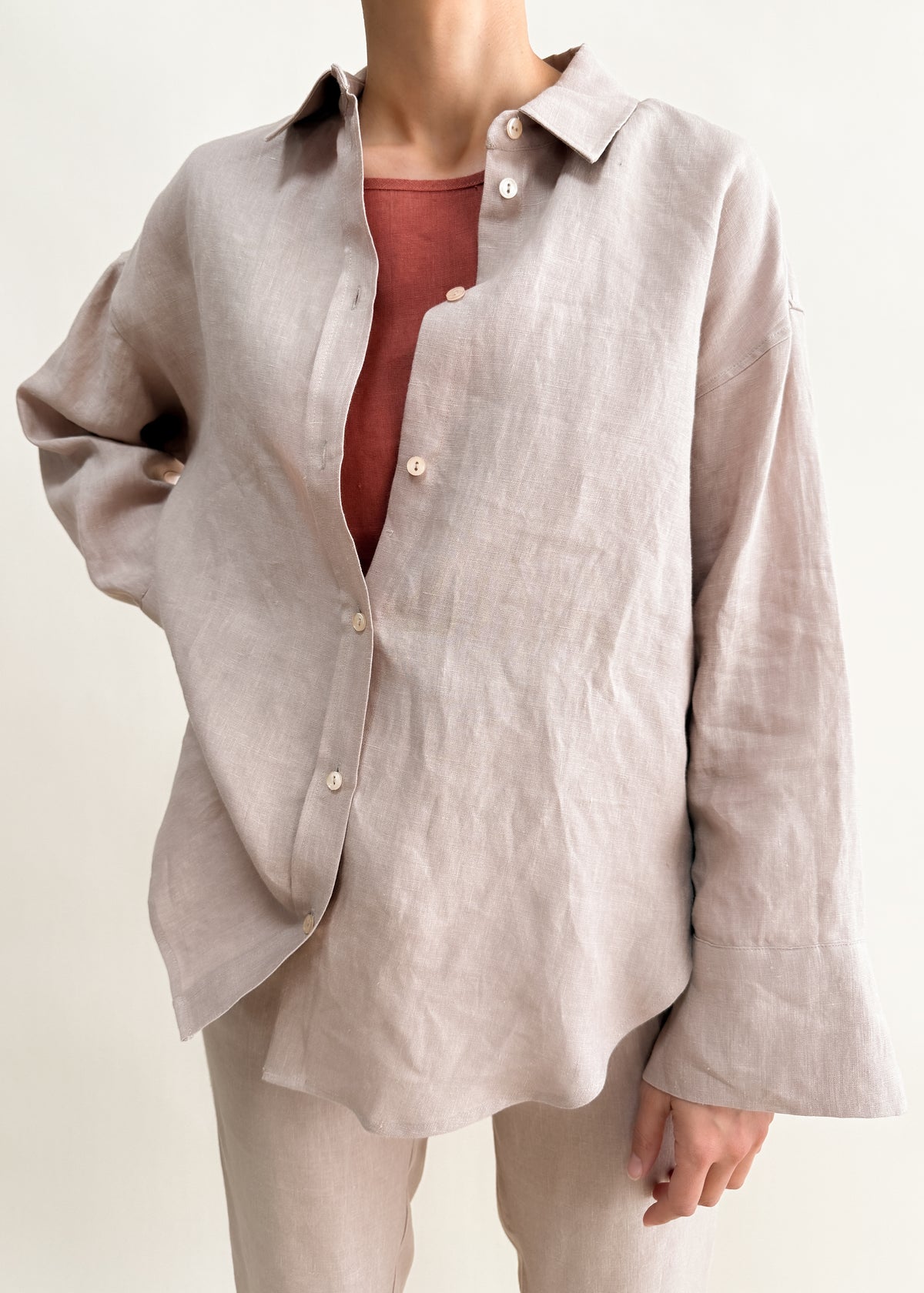OVERSIZE SHIRT