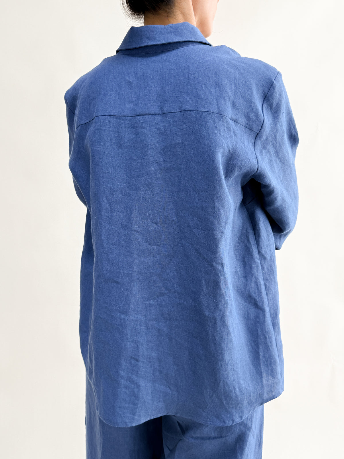CLASSIC LINEN SHIRT