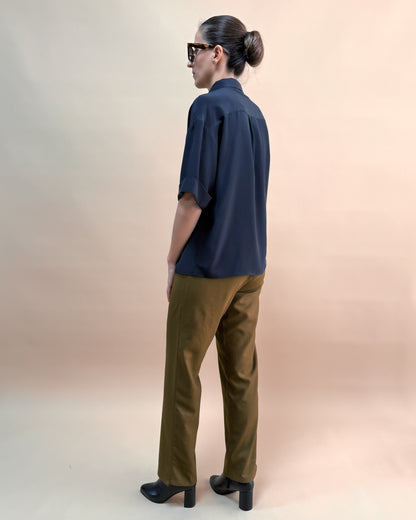 SAF İPEK KISA KOLLU GÖMLEK