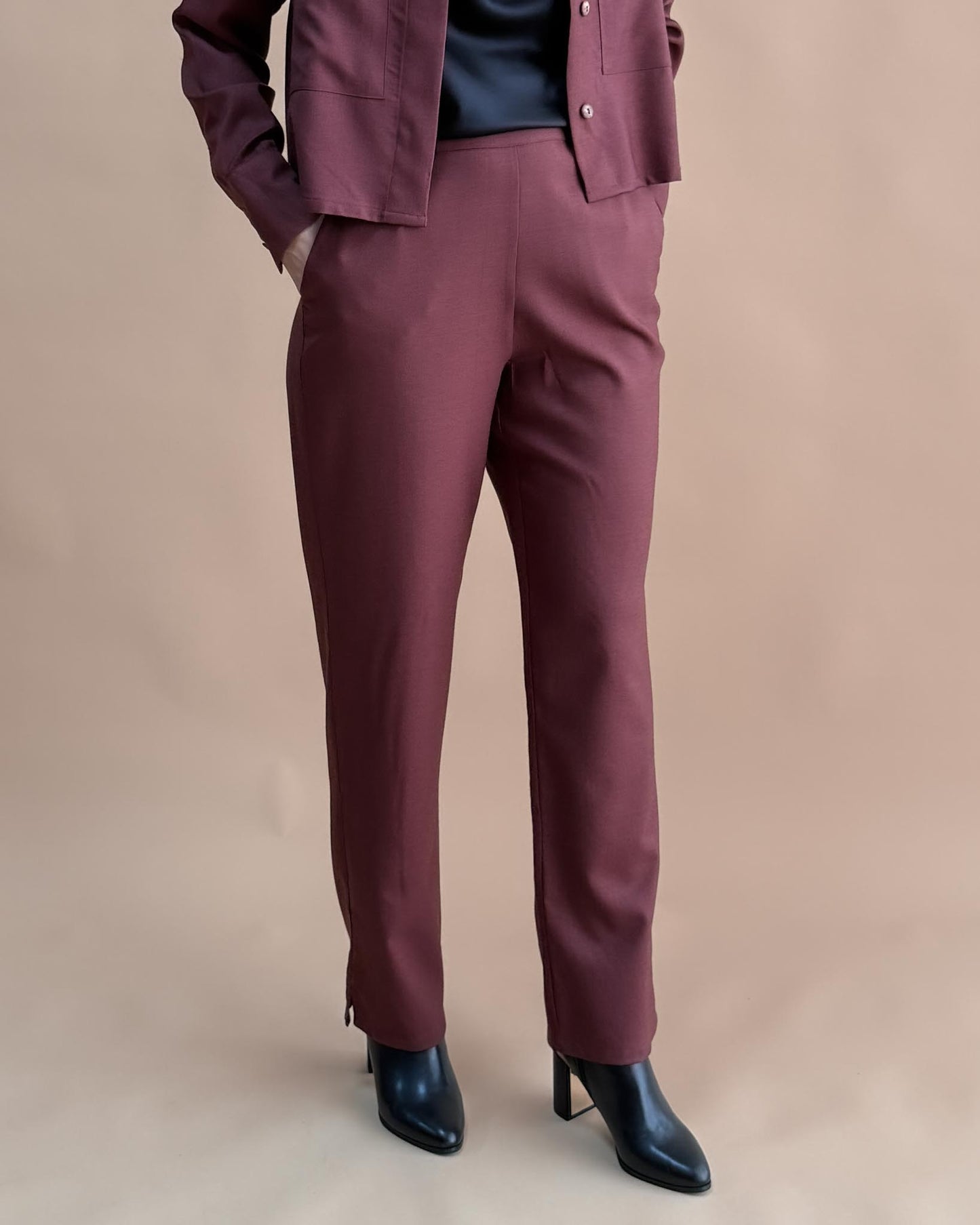 SAF MERİNO YÜN DÜZ PAÇA PANTOLON