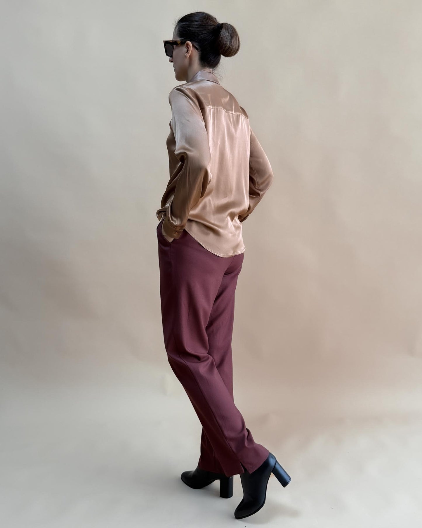 SAF İPEK KLASİK GÖMLEK