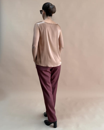 SAF İPEK KOLSUZ BLUZ