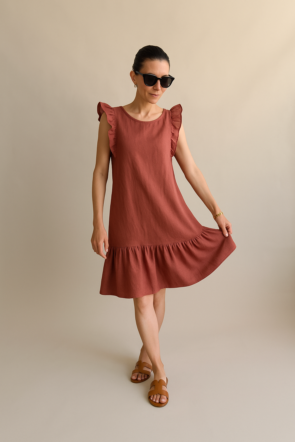 FLOORED SLEEVE DRESS